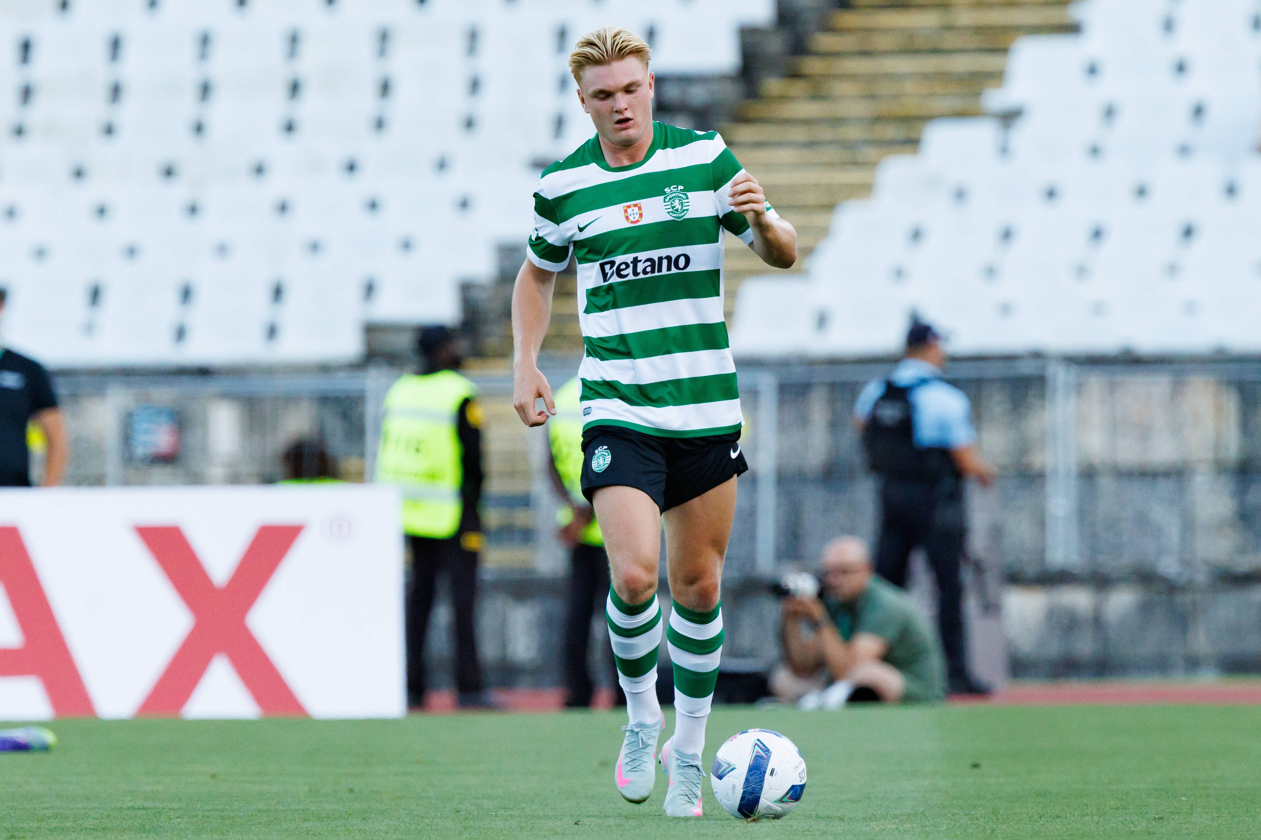 华体会hth体育-葡媒：米兰目标哈德尔接近加盟雷恩，转会费超过2000万欧